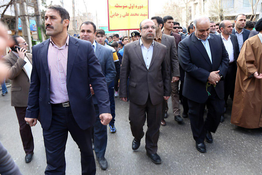 راهپیمایی یوم‌الله ۲۲ بهمن در شهرهای لرستان آغاز شد
