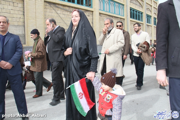 جلوه‌هایی از راهپیمایی 22 بهمن در شهرکرد