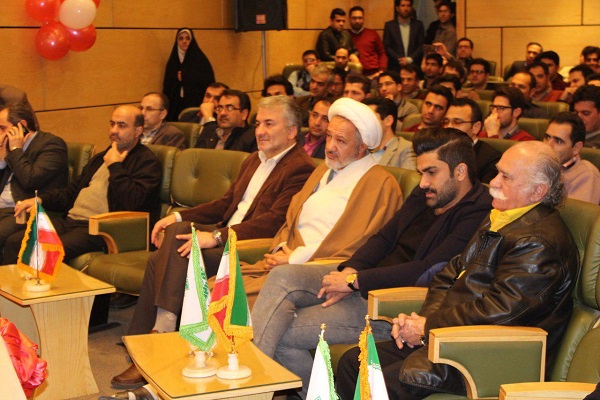 همکاری مؤسسه «ندای رحمت الهی» در برپایی برنامههای دهه فجر همکاری مؤسسه «ندای رحمت الهی» در برپایی برنامههای دهه فجر