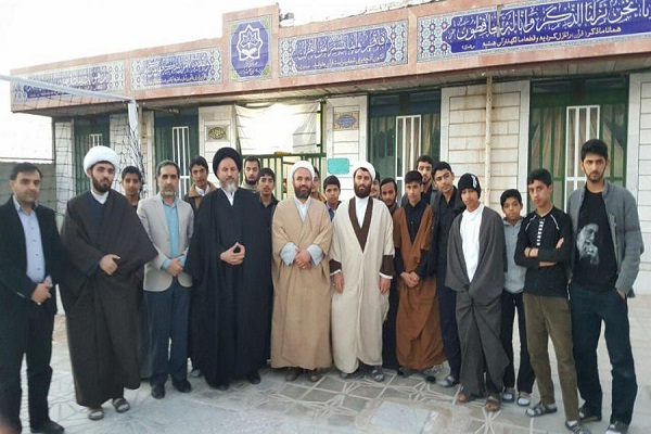 بازدید عضو مجلس خبرگان از مراکز قرآنی بیتالاحزان بازدید عضو مجلس خبرگان از مراکز قرآنی بیتالاحزان