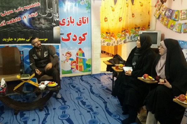 برپایی نمایشگاه فاطمی در شعب فردیس مؤسسه معجزه جاوید برپایی نمایشگاه فاطمی در شعب فردیس مؤسسه معجزه جاوید
