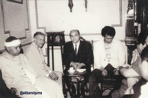 مصطفی اسماعیل، پسرش عاطف، و مرحوم ابراهیم قاسم و یوسف الحلاق مصطفی اسماعیل، پسرش عاطف، و مرحوم ابراهیم قاسم و یوسف الحلاق