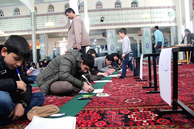آزمون سراسری پنجمین دوره طرح تربیت حافظان قرآن کریم در اهر برگزار شد