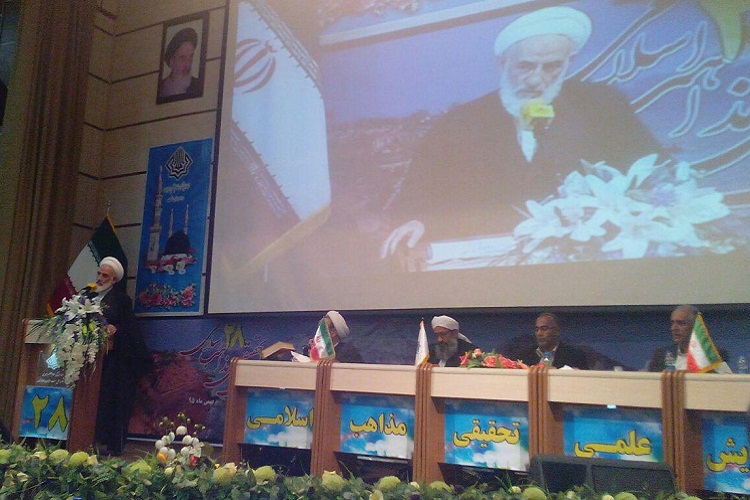 گزارش تصویری از اختتامیه همایش مذاهب اسلامی در زاهدان