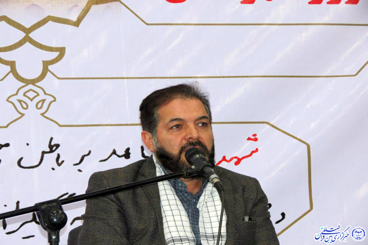 مسئولان در مسیر شهدا قدم بردارند/ضرورت پیاده‌سازی احکام دین