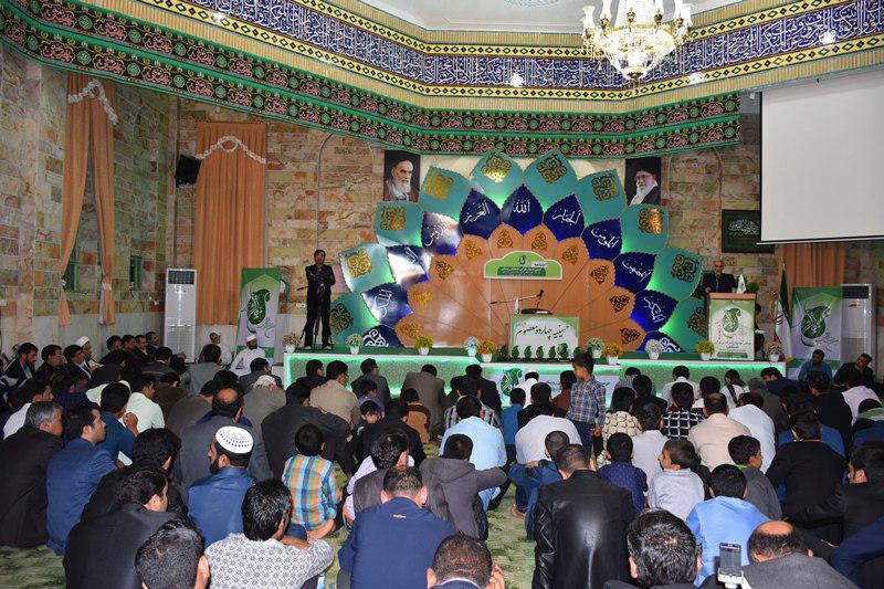 در حال بارگذاری عکس /// تصاویری از مسابقات قرآن مدهامتان روستایی
