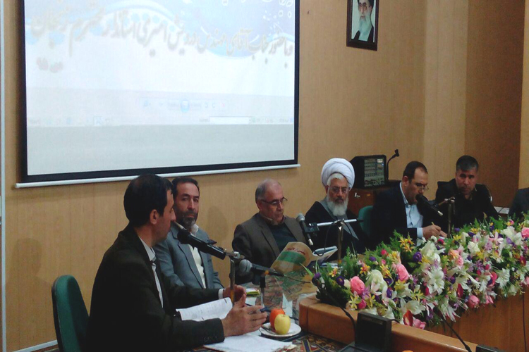 بازدید نماینده ولی فقیه و استاندار از دارالقرآن زنجان