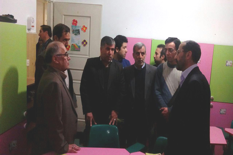 بازدید نماینده ولی فقیه و استاندار از دارالقرآن زنجان