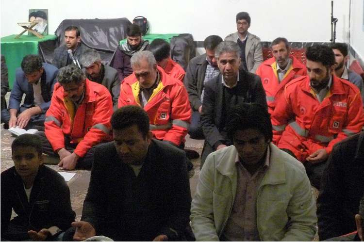 مراسم یادبود جانباختگان پلاسکو در مسجد مسلم‌ ابن عقیل زابل + عکس