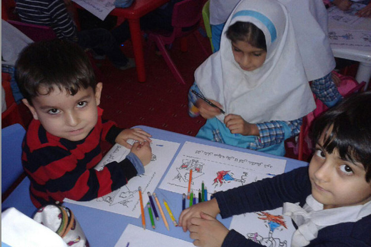 برپایی ایستگاه نقاشی شهدای آتش‌نشان در مؤسسه قرآنی میعاد کوهدشت