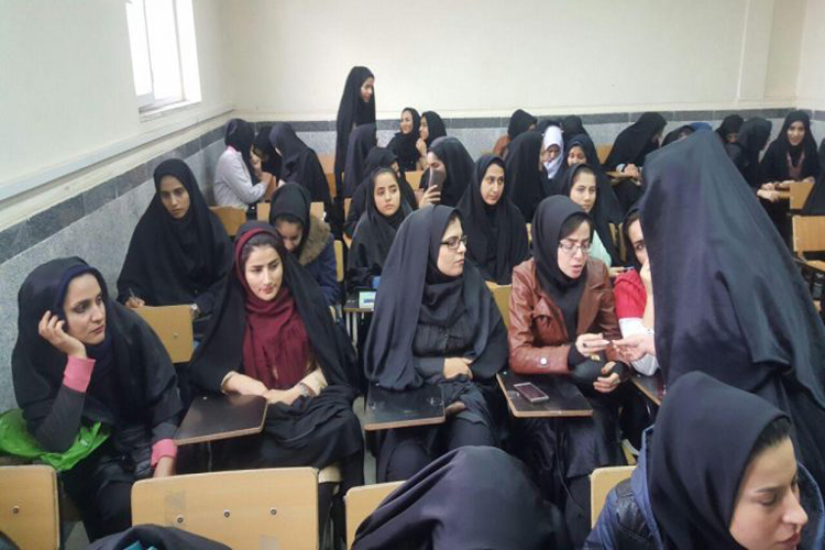 اجرای طرح «تسنیم قرآنی» در دانشگاه پیام‌نور کوهدشت +عکس