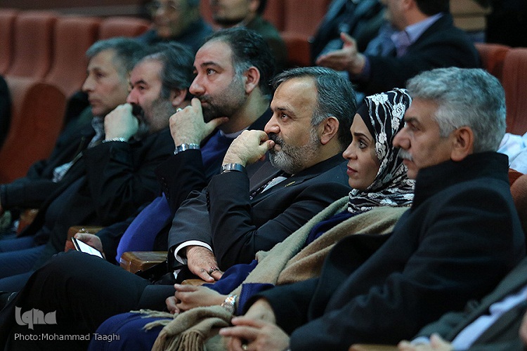 فرهنگی 2017-پوششی حضوری//«نگارخانه پایتخت فرهنگی جهان اسلام» با حضور معاون دبیر کل آیسسکو گشایش یافت.