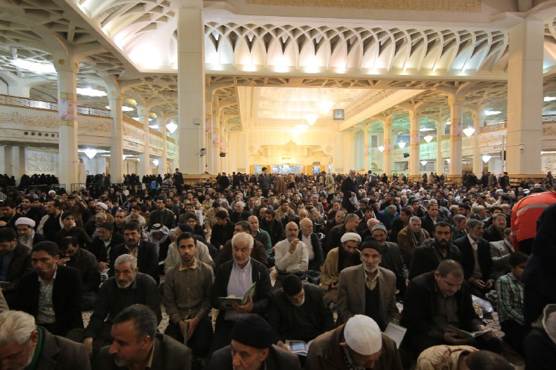 آتشنشانان در حرم حضرت معصومه(س) + عکس