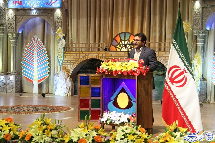 گزارش ایکنا از آئین تجلیل برگزیدگان جشنواره تولیدات رادیویی و تلویزیونی چهارمحال و بختیاری