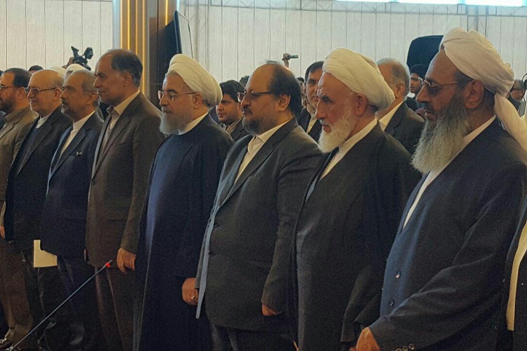 رییس جمهوری وارد زاهدان شد + عکس