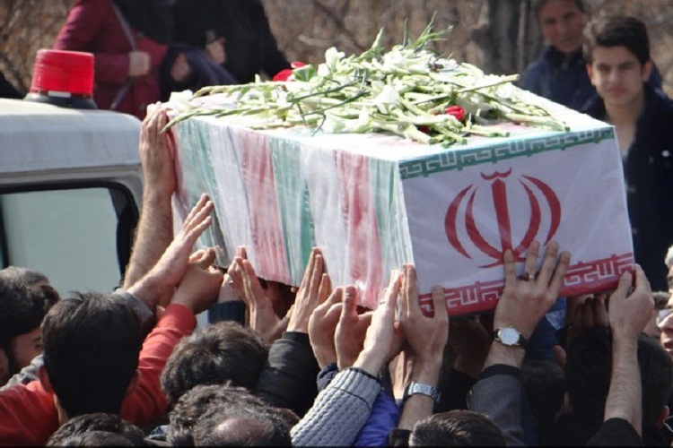 تشییع 3 شهید گمنام دوران دفاع مقدس در دانشگاه تبریز+ تصویر تشییع 3 شهید گمنام دوران دفاع مقدس در دانشگاه تبریز+ تصویر