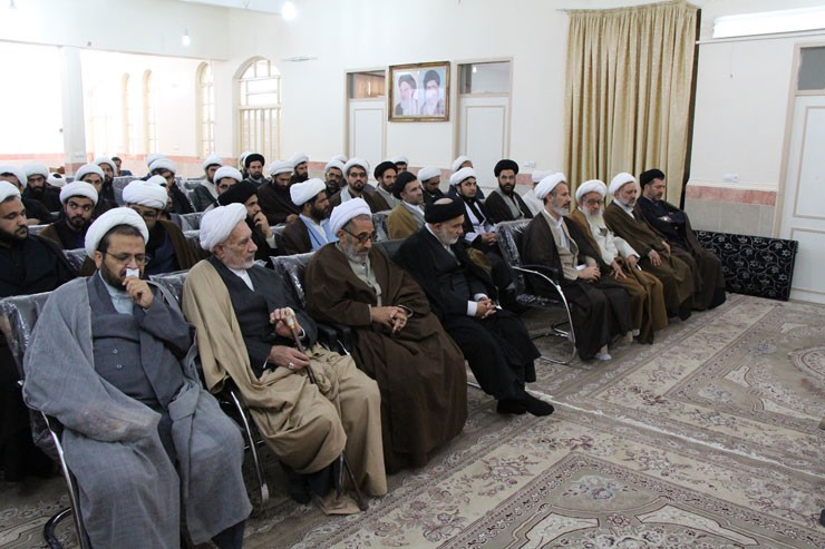 گزارش تصویری گردهمایی ائمه جماعات مساجد خرم‌آباد