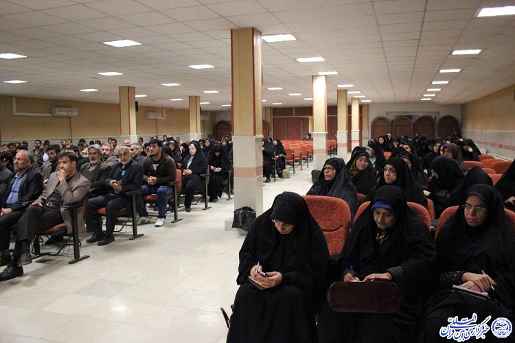 دغدغههای یک استاد قرآن در کلاس آموزش دغدغههای یک استاد قرآن در کلاس آموزش