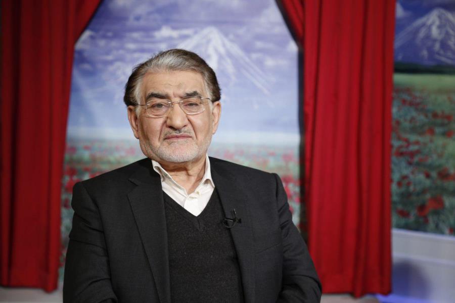 لزوم توجه به طبقه متوسط در اقتصاد مقاومتی/ آسیب‌پذیری اقتصاد کشور کاهش نیافته است