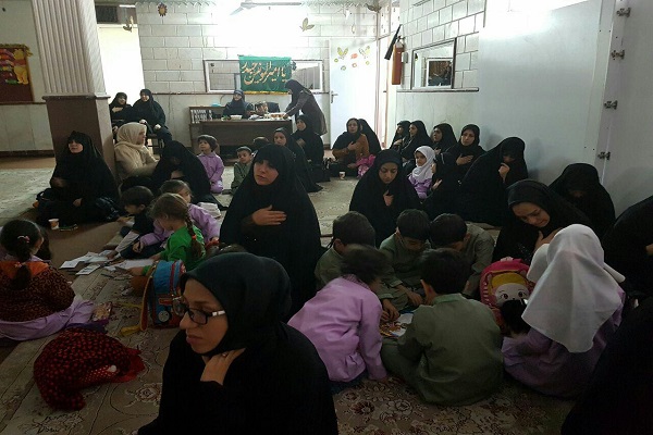 سوگواره فاطمی در 46 شعبه جامعةالقرآن الکریم استان تهران برپا شد سوگواره فاطمی در 46 شعبه جامعةالقرآن الکریم استان تهران برپا شد
