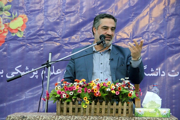 گزارش ایكنا از محفل انس با قرآن با تلاوت «احمد ابوالقاسمی» در دانشگاه شیراز