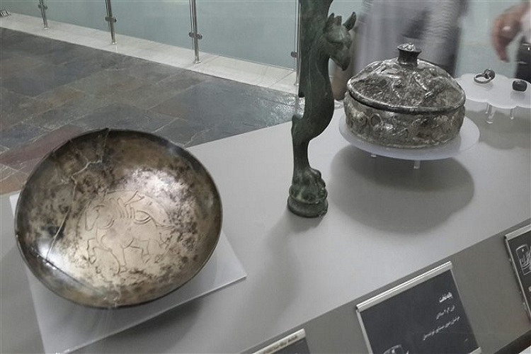 آماده ارسال نوروز///////// از گوهرسنگ‌های قیمتی تا مهمترین آثار تاریخی در موزه بزرگ خراسان