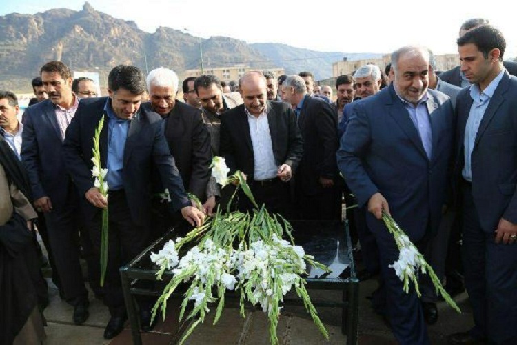 غرس 18 هزار نهال توسط دانش‌‌آموزان لرستانی