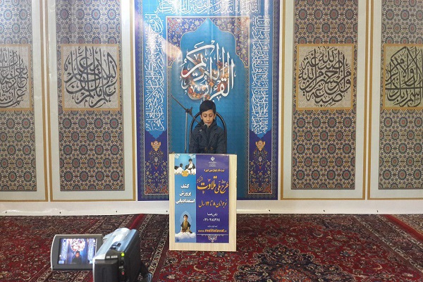///پنجشنبه//// حضور بیش از 1500 دانش آموز قرآنی در آزمون استعداد یابی