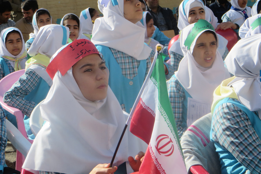 نواخته شدن زنگ «نیکوکاری» در مدارس لرستان