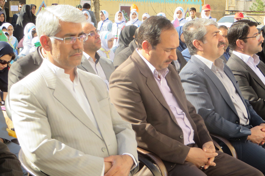 نواخته شدن زنگ «نیکوکاری» در مدارس لرستان