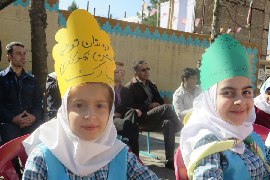 نواخته شدن زنگ «نیکوکاری» در مدارس لرستان