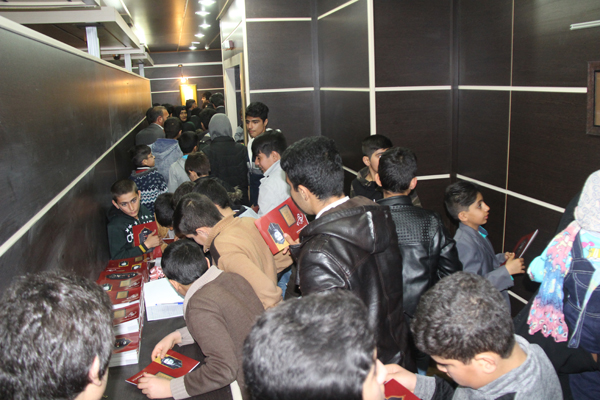 گزارش تصویری نمایشگاه خط «سماع عشقبازان» در کوهدشت