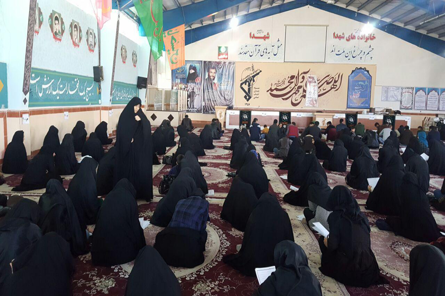 برگزاری آزمون حفظ قرآن در دانشگاه پیام‌نور کوهدشت + عکس