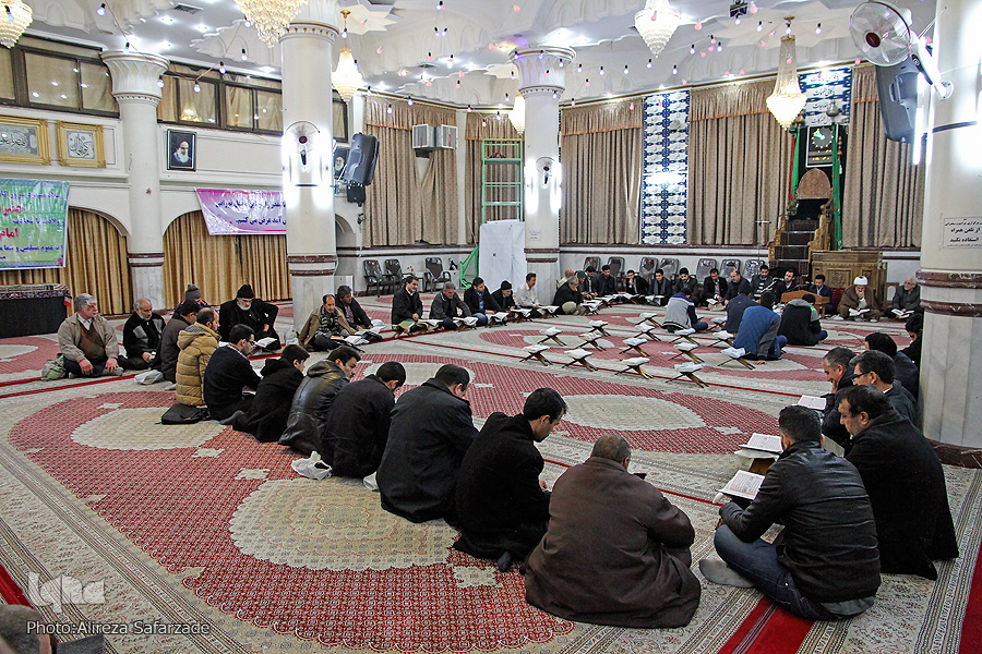 نگاهی به مؤسسه فرهنگی جامعه قاریان افغانستان مقیم مشهد/ حضور در مسابقات اوقاف، خواسته مهاجران نگاهی به مؤسسه فرهنگی جامعه قاریان افغانستان مقیم مشهد/ حضور در مسابقات اوقاف، خواسته مهاجران