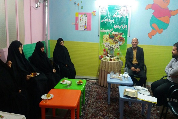 جلسه هم‌اندیشی مدیران مؤسسات شهرستان فردیس در سال95 برگزار شد