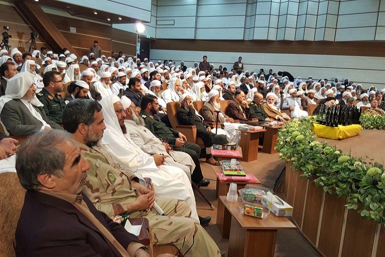 سمینار ائمه جمعه اهل سنت جنوب شرق کشور در زاهدان آغاز بهکار کرد + عکس سمینار ائمه جمعه اهل سنت جنوب شرق کشور در زاهدان آغاز بهکار کرد + عکس