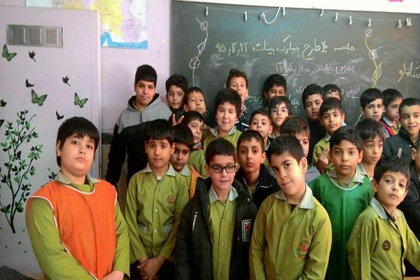 همایش جشن پایان سال طرح «بینات» منطقه 16 برگزار شد همایش جشن پایان سال طرح «بینات» منطقه 16 برگزار شد