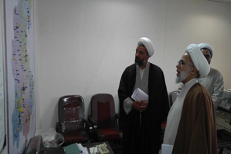 حوزه علمیه به همت فضلا انقلابی می‌ماند