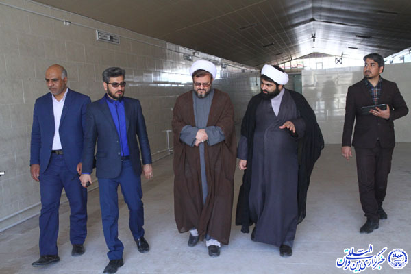 بازدید مدیرکل اوقاف از امامزاده سیدجعفر محمد(ع) یزد