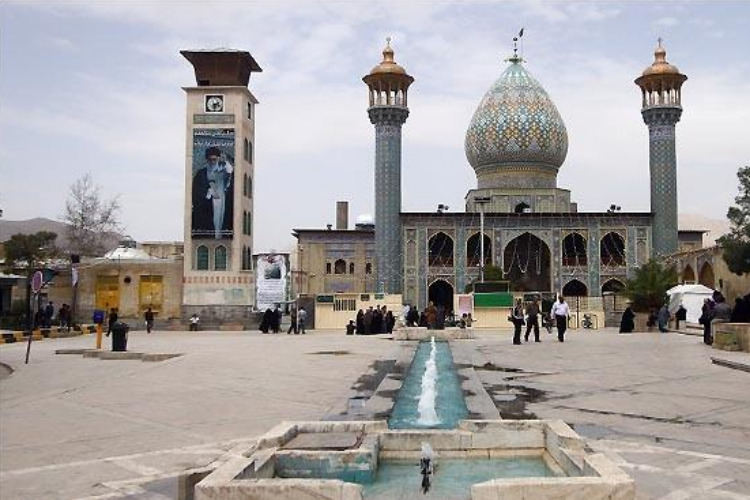 بهار منحصر به فرد شیراز مشتاقان نوروزی را فرامی‌خواند/ مهد تمدن و فرهنگ ایران زمین؛ آماده میزبانی نوروز