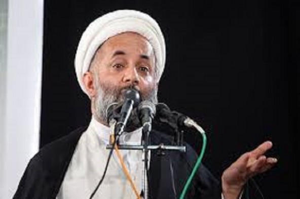 حوزه‌های علمیه فرصتی مغتنم برای خودسازی هستند