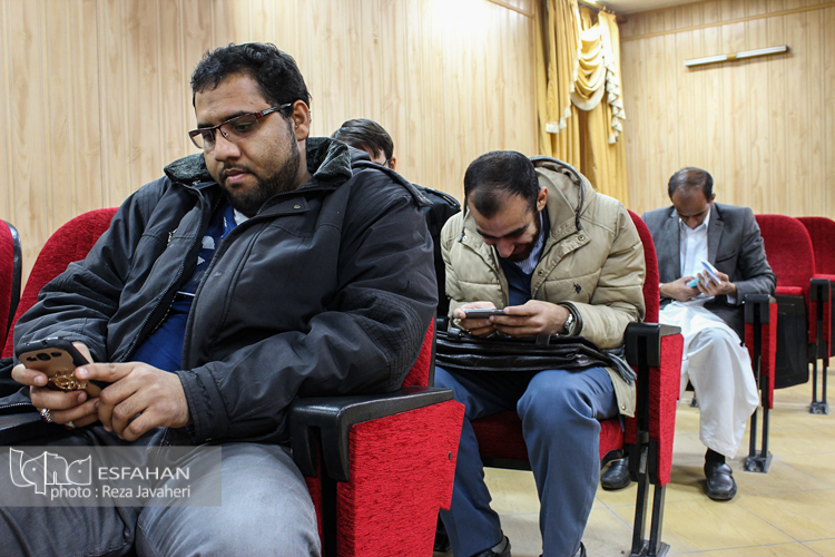 نشست هم اندیشی فعالان قرآنی دانشگاه اصفهان
