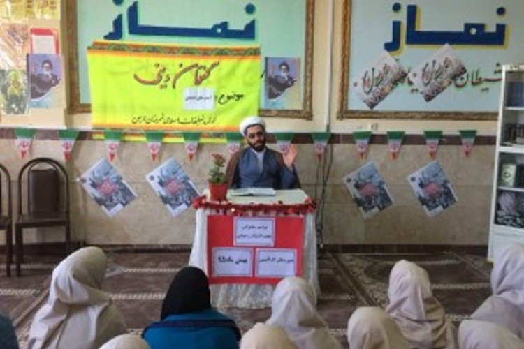 برگزاری 25 گفتمان دینی در مدارس هرسین