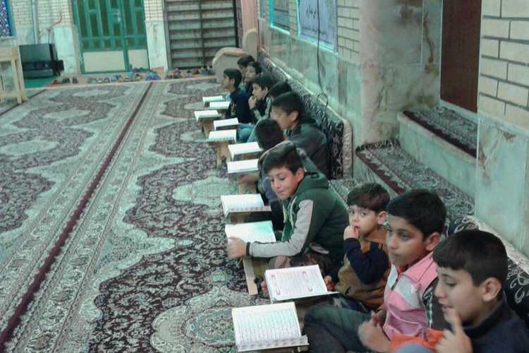برگزاری کرسی تلاوت قرآن در مسجد دولتشاهی خرم‌آباد