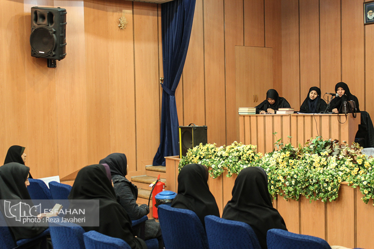 بیست ودومین جشنواره قرآن و عترت (ع) دانشگاه های علوم پزشکی