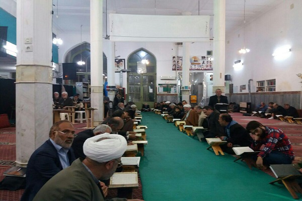 دهمین جلسه آموزش حفظ قرآن از سوی مؤسسه تربیت معلم کریمه برگزار شد