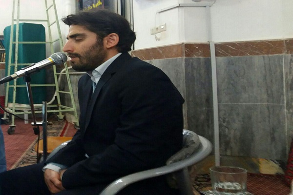 دهمین جلسه آموزش حفظ قرآن از سوی مؤسسه تربیت معلم کریمه برگزار شد