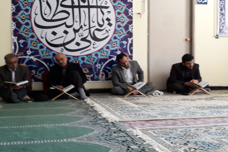 برگزاری تلاوت صبحگاهی در دارالقرآن شهیده نادی خرم‌آباد