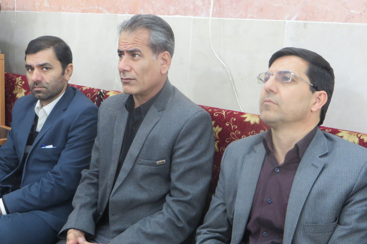 دیدار معاونین و مربیان پرورشی مدارس لرستان با آیت‌الله میرعمادی