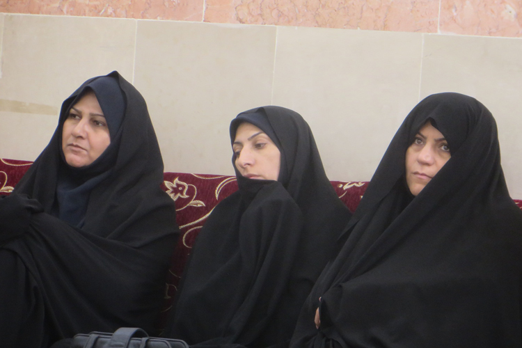 دیدار معاونین و مربیان پرورشی مدارس لرستان با آیت‌الله میرعمادی